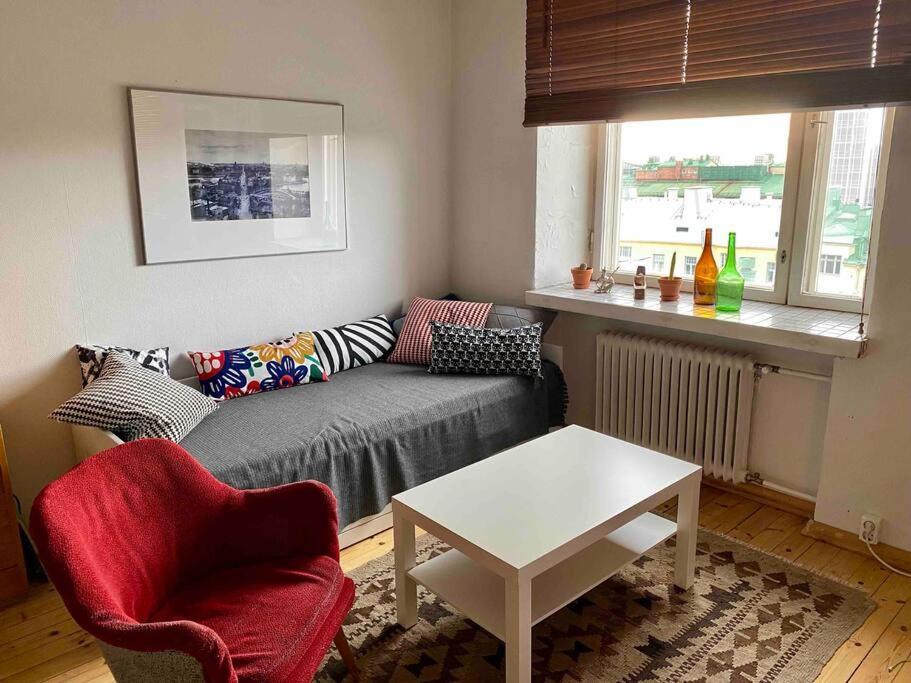 Studio Apartment, View Over The Roofs For The Sunrise Helsinki Exterior foto